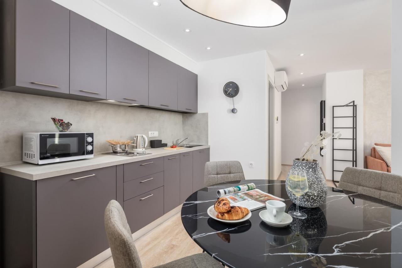 Apartments Penkala 2 Риека Экстерьер фото