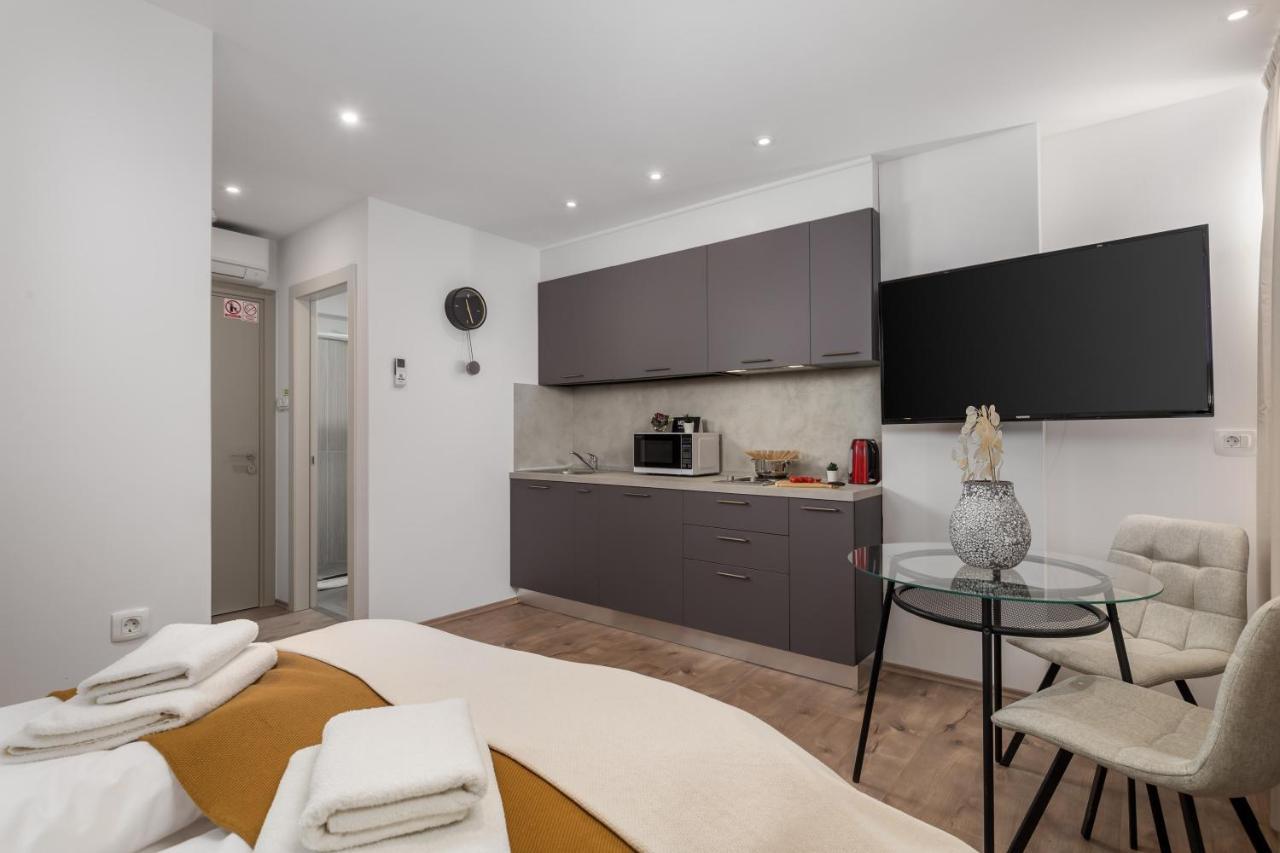 Apartments Penkala 2 Риека Экстерьер фото