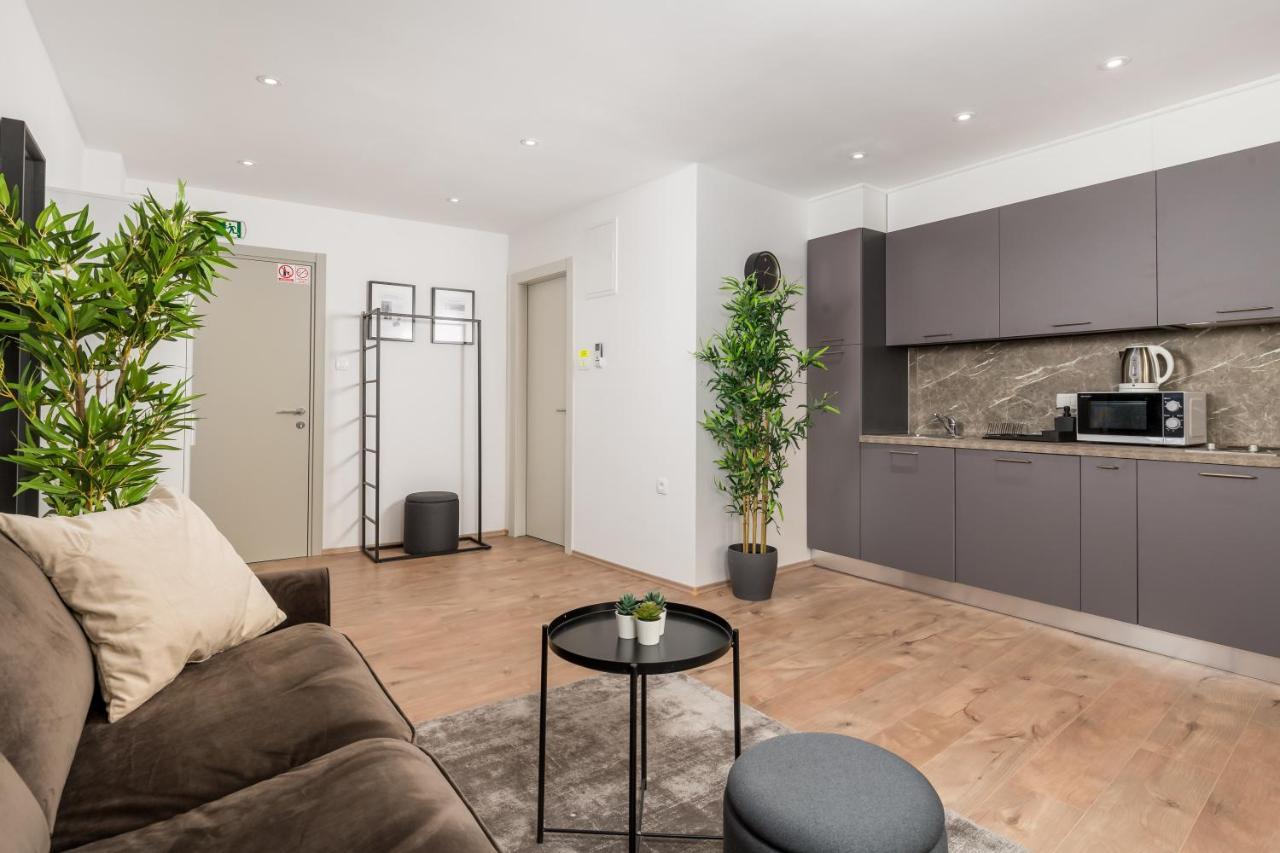 Apartments Penkala 2 Риека Экстерьер фото