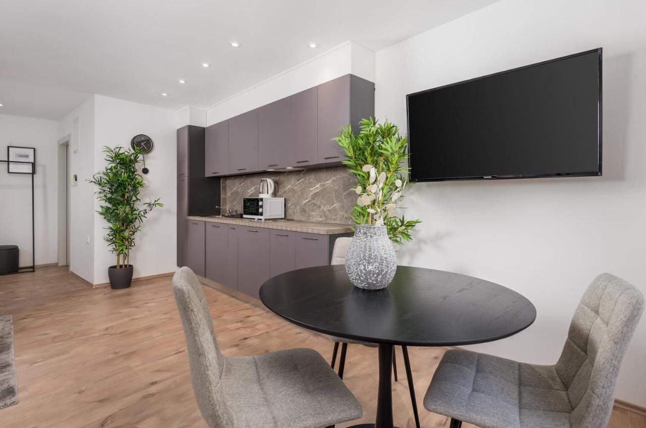 Apartments Penkala 2 Риека Экстерьер фото