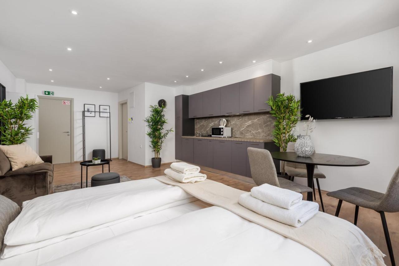 Apartments Penkala 2 Риека Экстерьер фото